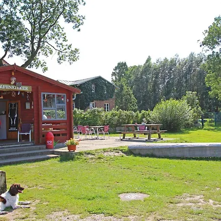 Ferienhaus Kummerow Schw 991 Сasa de vacaciones